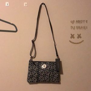 Tommy Hilfiger Xbody purse